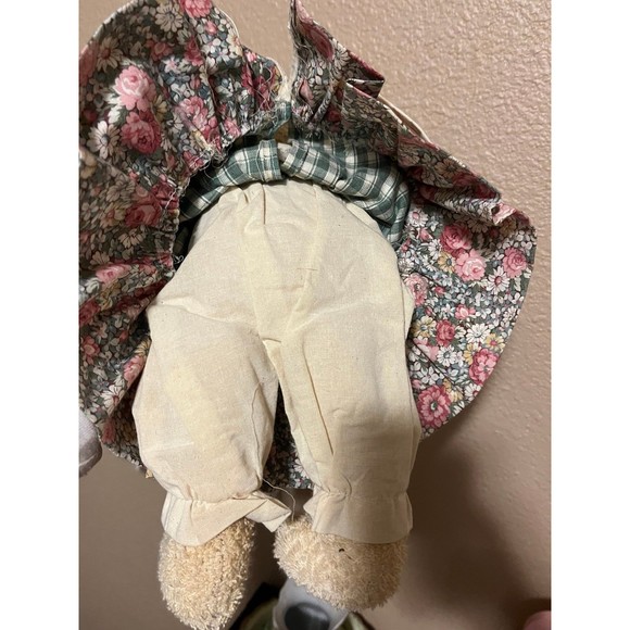 Handmade “Bunny Love” Bunny with 3 Babies On Cloths-pins - Picture 4 of 4